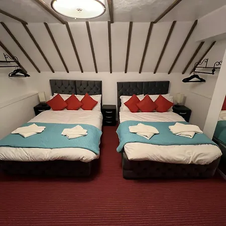 Casa de hóspedes Helin's 3*