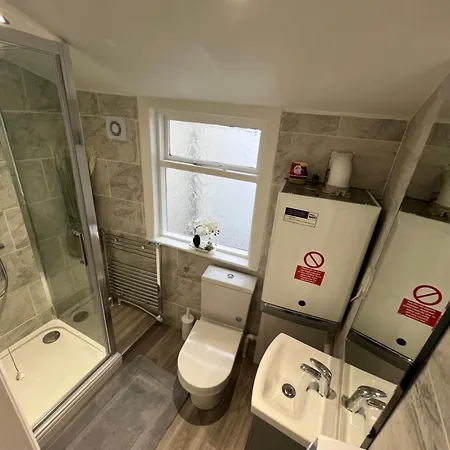 Casa de hóspedes Helin's