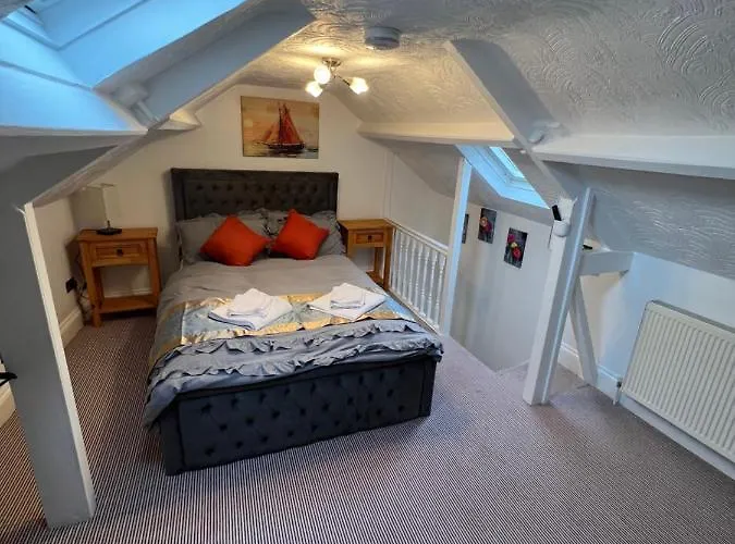 Helin's Guest house 3*