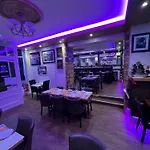 Helin's 3* Уитби